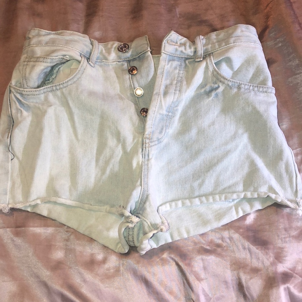 highwaisted jean shorts